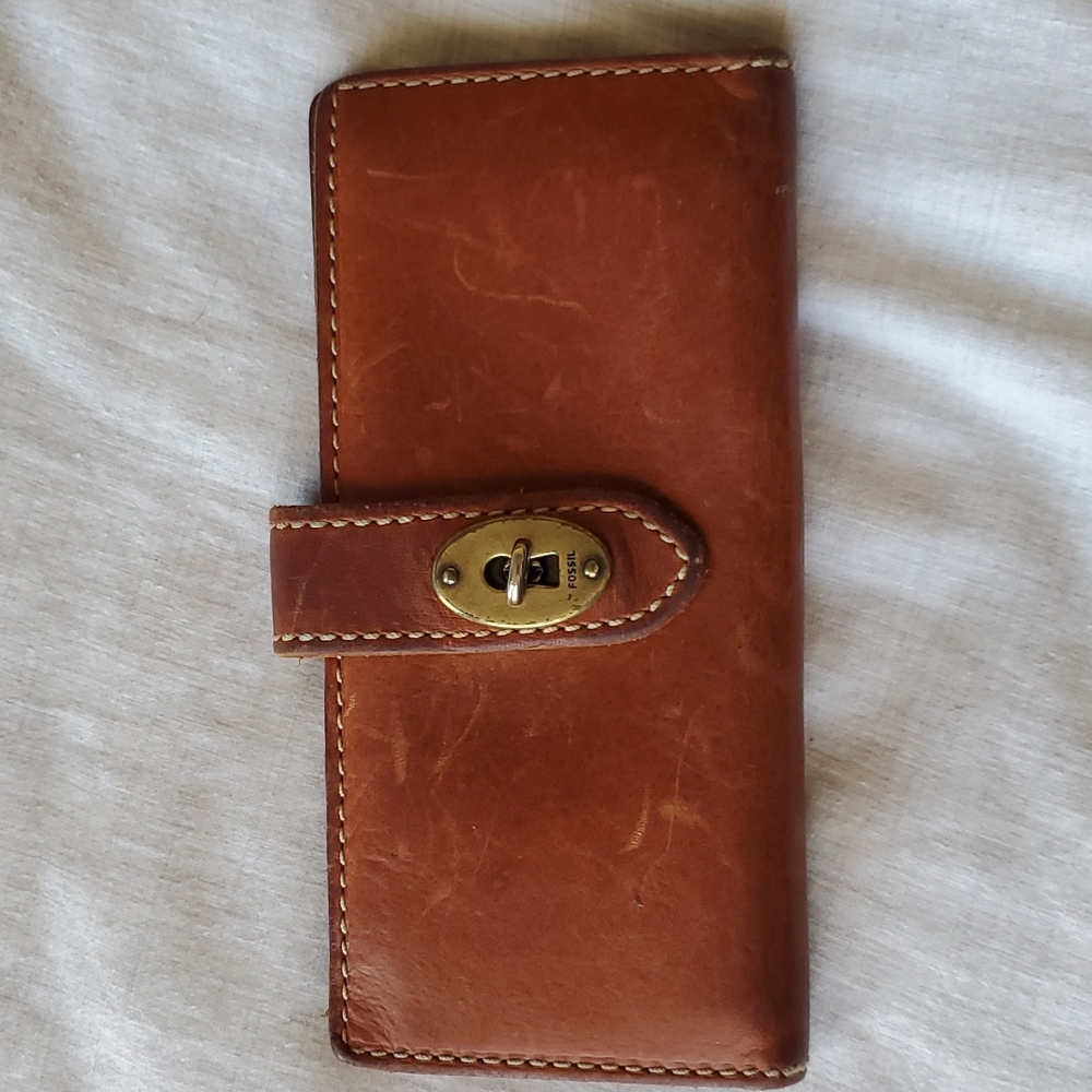 Fossil Wallet